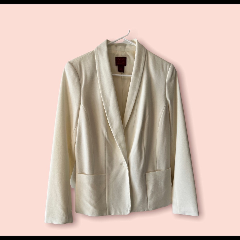 212 Collection Women's One Button Blazer/Jacket Size 6 Off White Great Condition